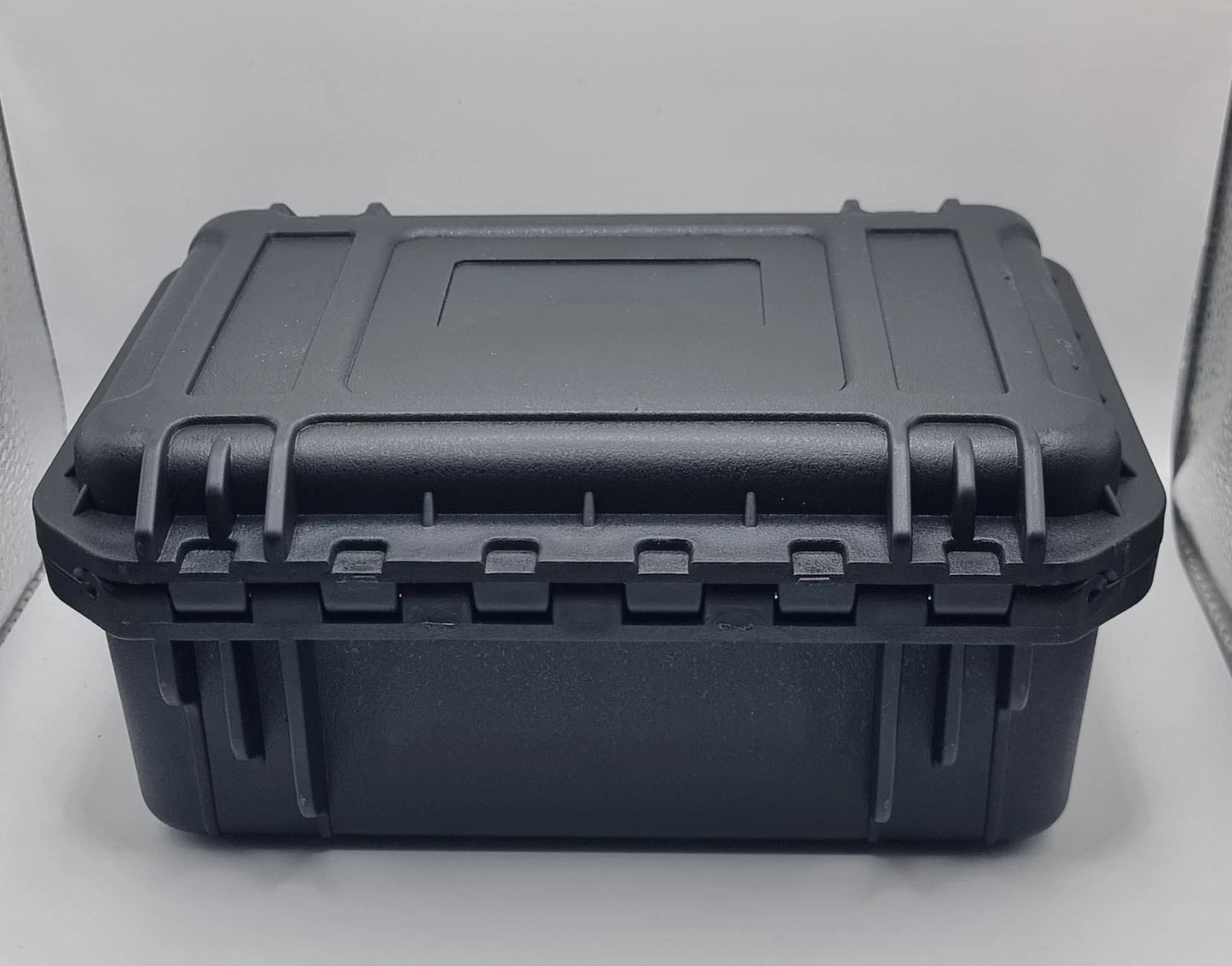 1oz Bars & 1oz Coins Waterproof Hard Carry Case – Dual Storage