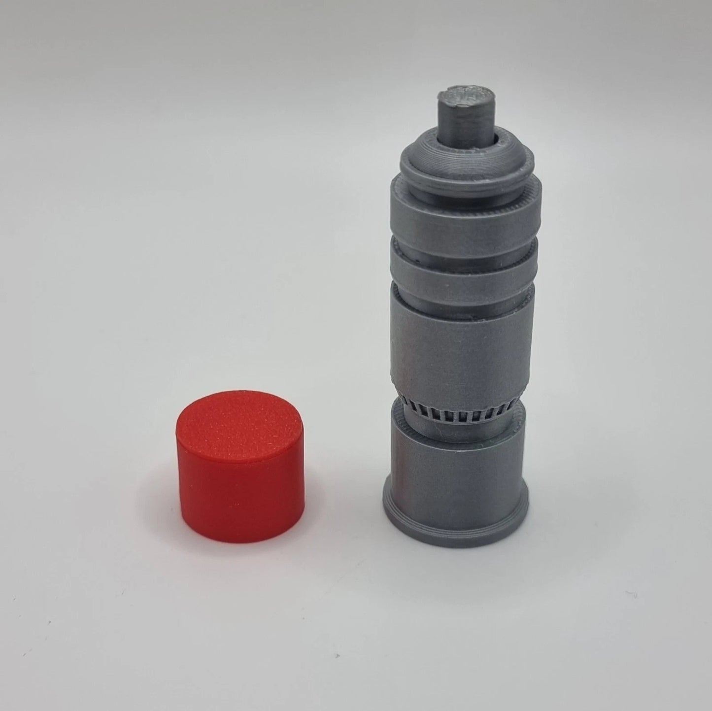Aliens M40 Grenade – Prop Replica